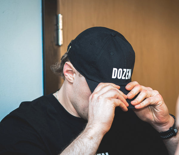 DOZEN Logo Lippis