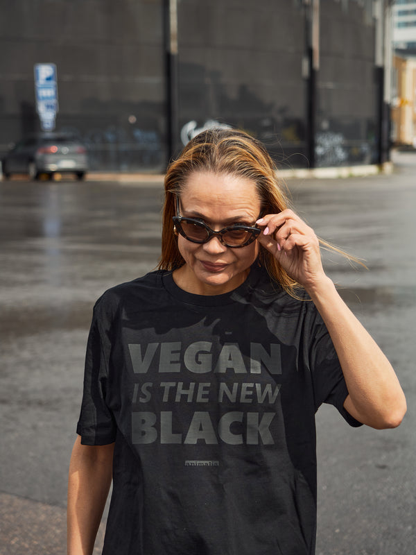 Animalia Vegan Is The New Black T-paita Black